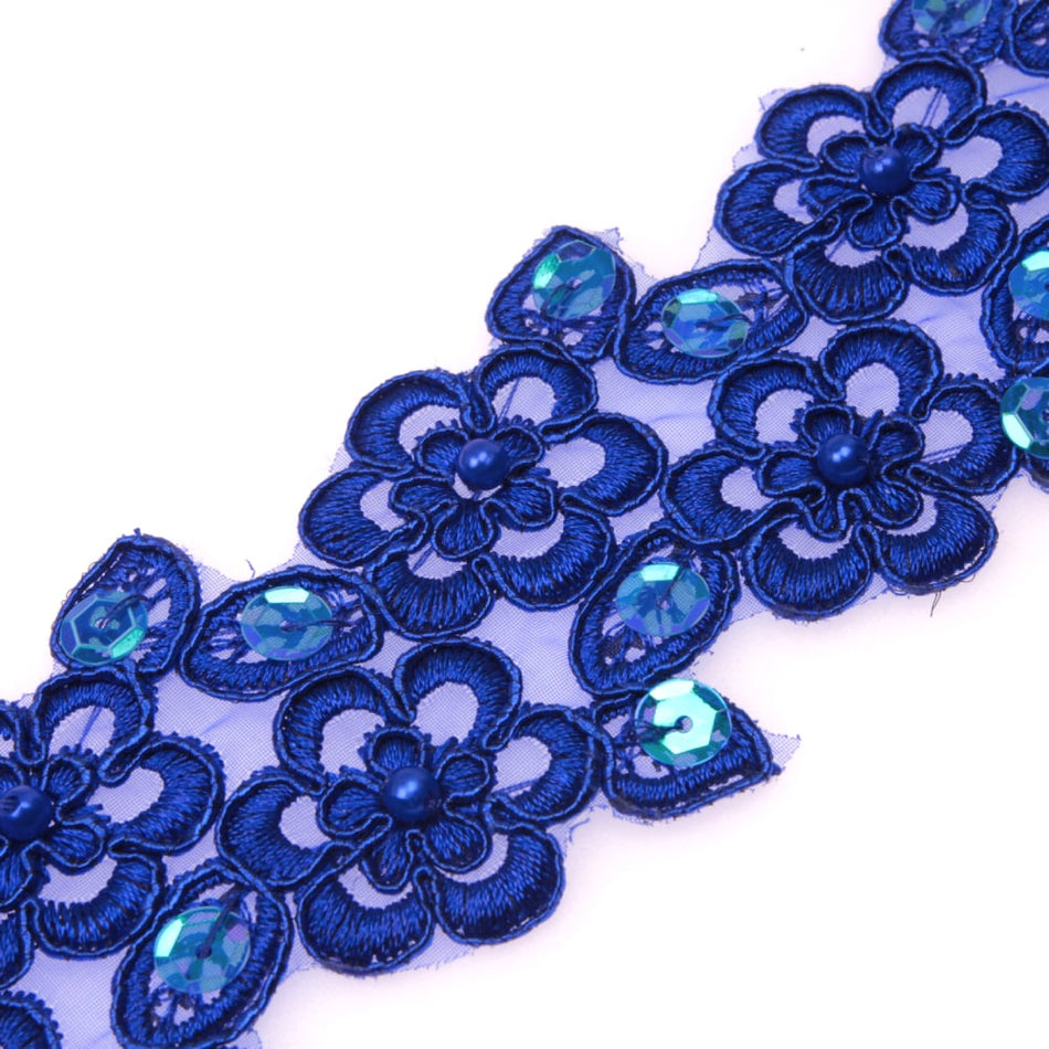 Floral Daisies w Sequin & Beading Embroidered Trim