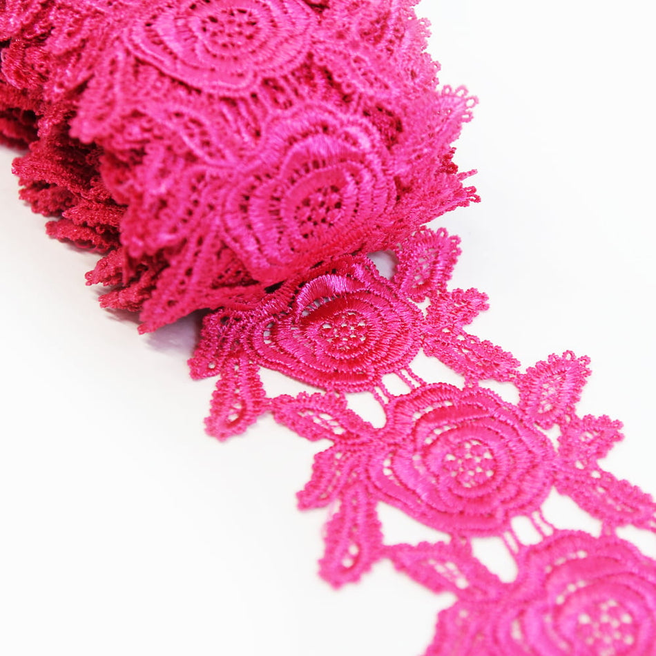 Lace Guipure Trim w Roses