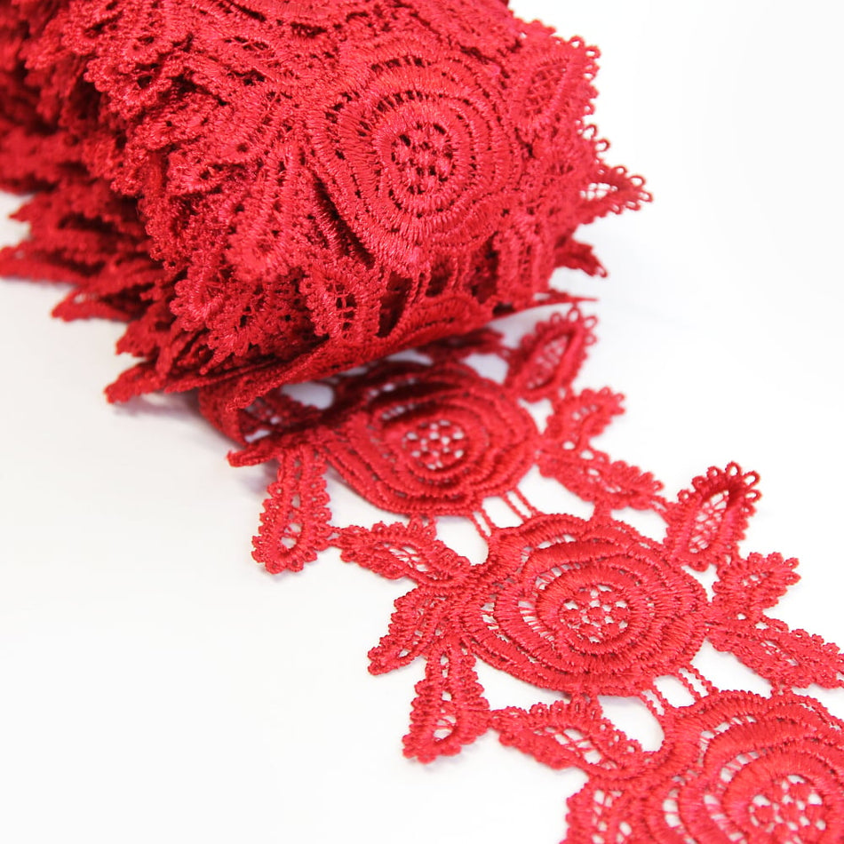 Lace Guipure Trim w Roses