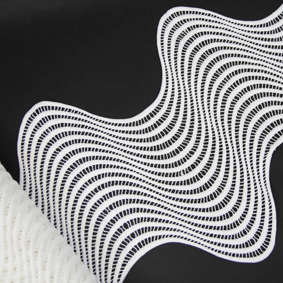 Lace Trim w Calming Waves Pattern
