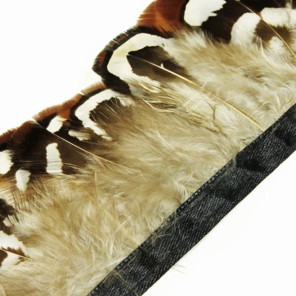 Venery Reeve Feather Fringe