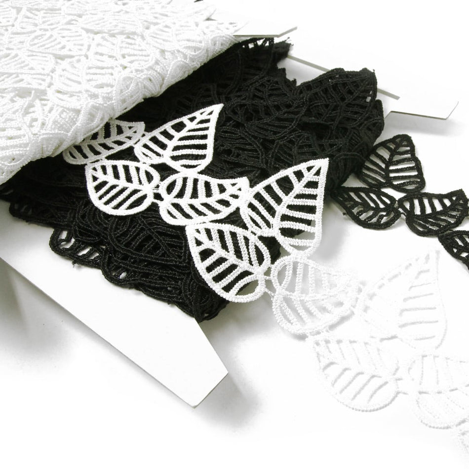 Lace Guipure Trim w Triplet Leaves