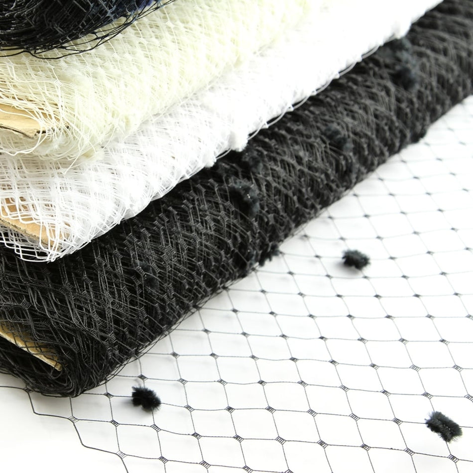 Merry Widow Veiling w Spots - 30cm / 12"
