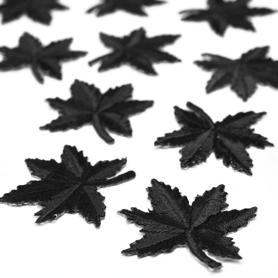 Maple Leaf Iron-On Embroidered Motif (10 Pack)