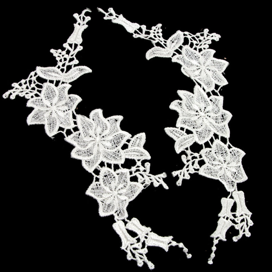 Lily Guipure Lace Motif (Pair)