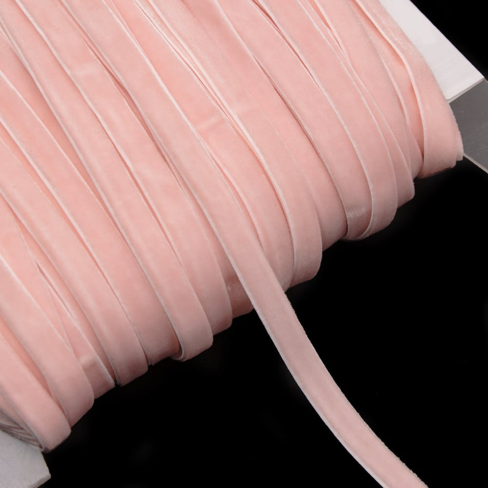 Velvet Elasticated Stretch Ribbon - 9mm