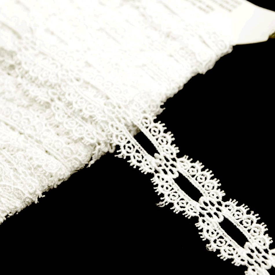 Lace Guipure Trim w Double-Sided Floral Scallop Edging