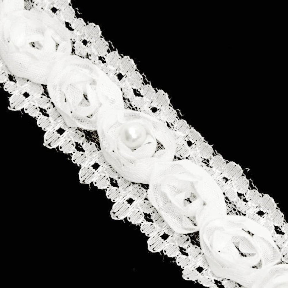 Lace Trim w 3D Fabric Roses & Pearls
