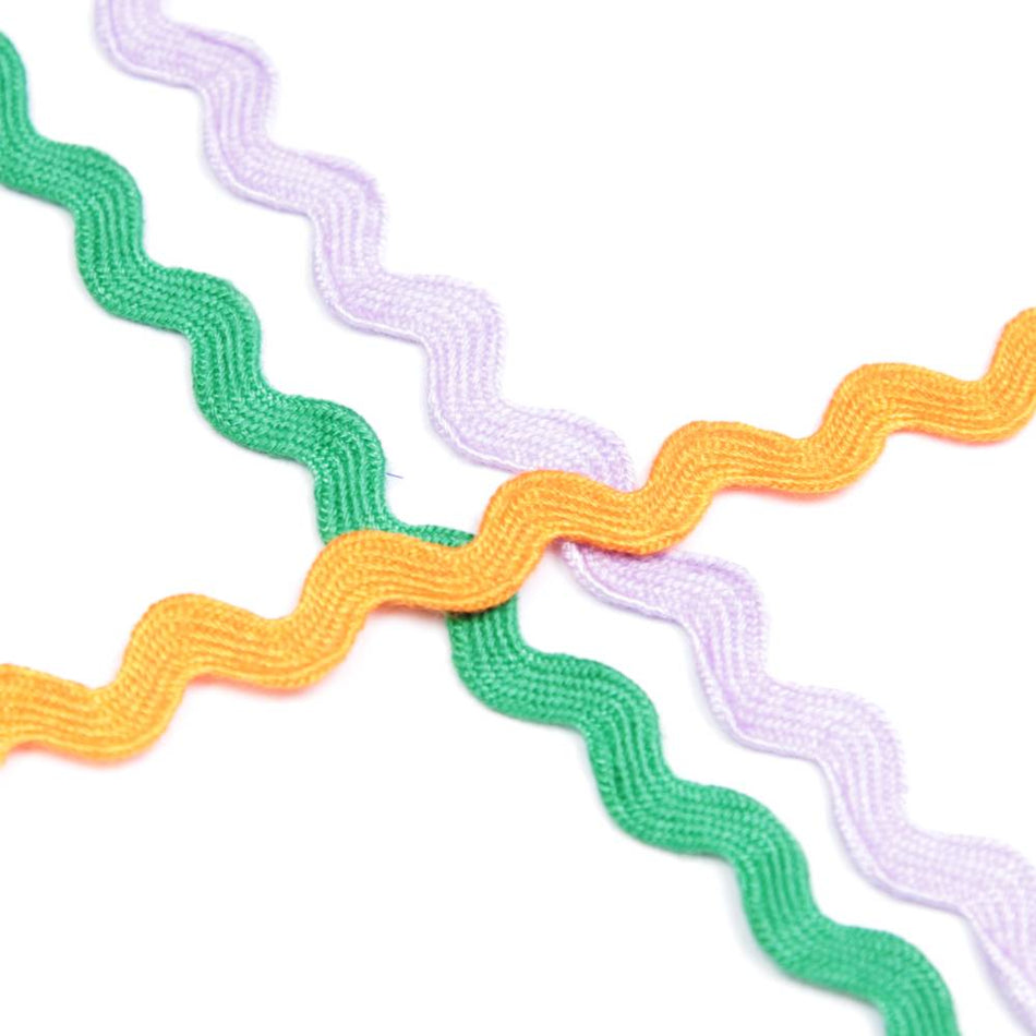 Ric-Rac Polyester Trim - 8mm