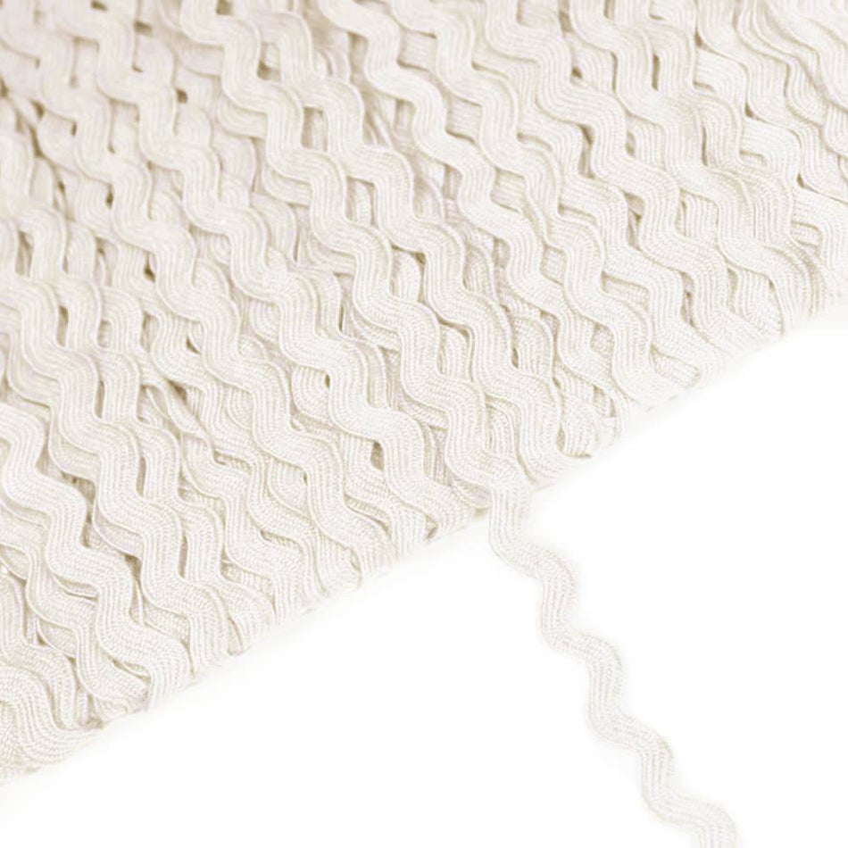 Ric-Rac Polyester Trim - 8mm