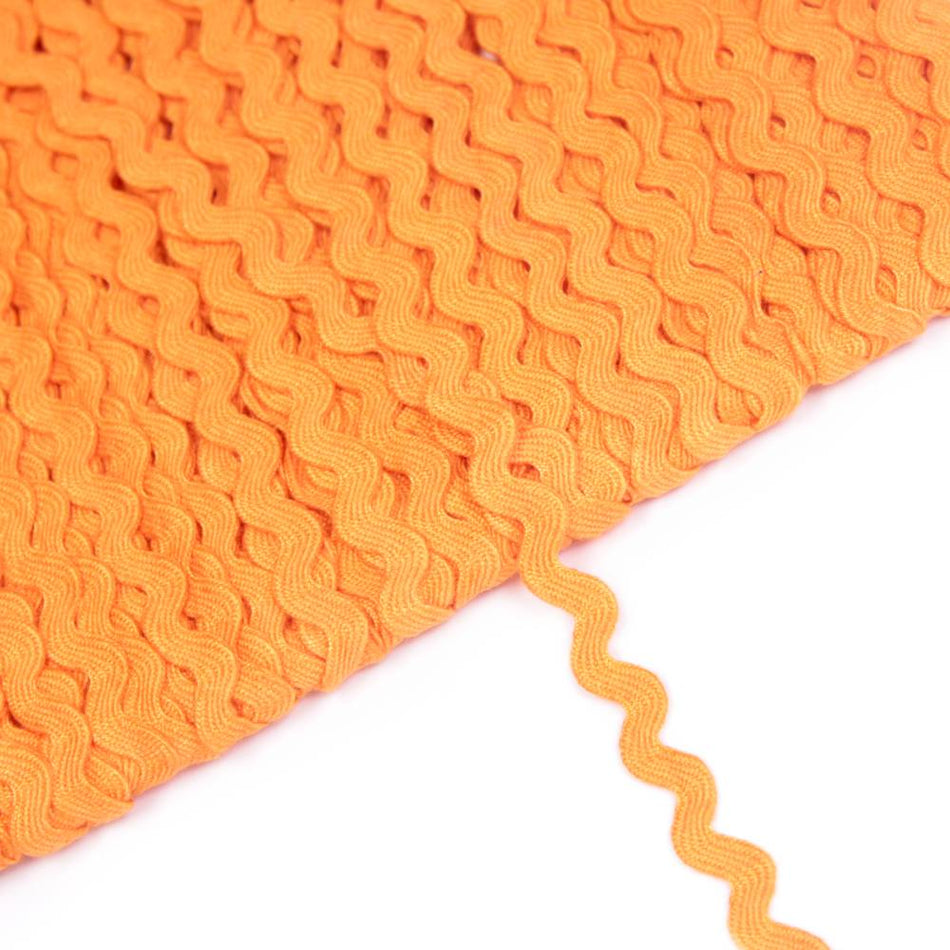 Ric-Rac Polyester Trim - 8mm