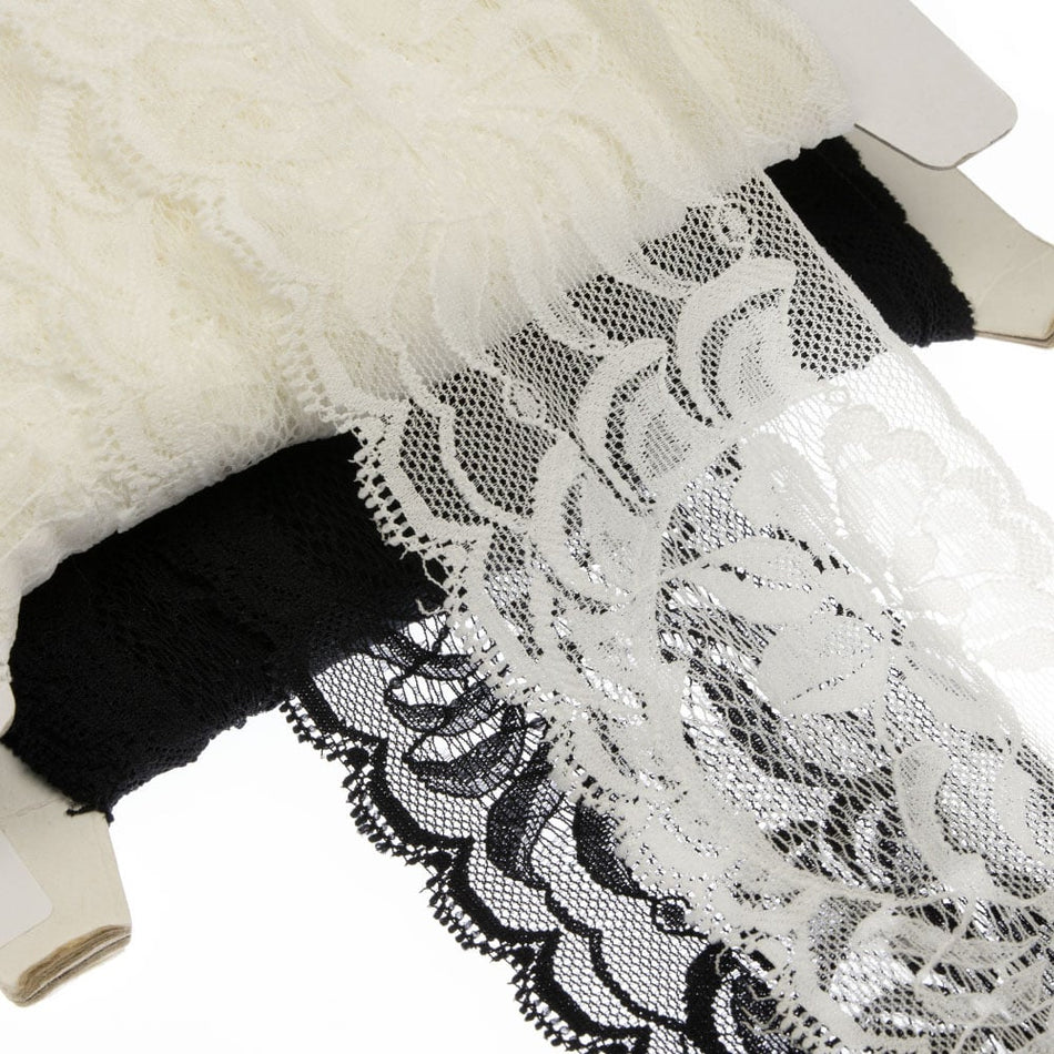 Roses & Swirls Stretch Lace Trim w Scalloped Edging