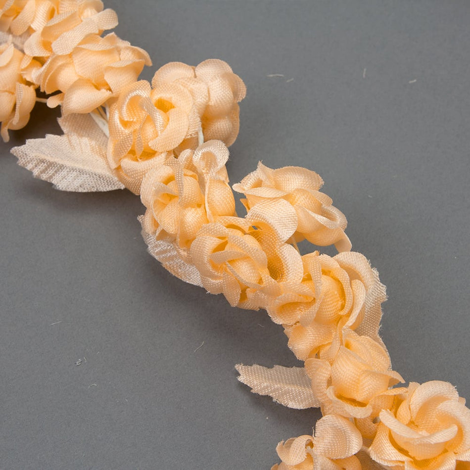 Flower Mini Rose Clusters on Wire Vine