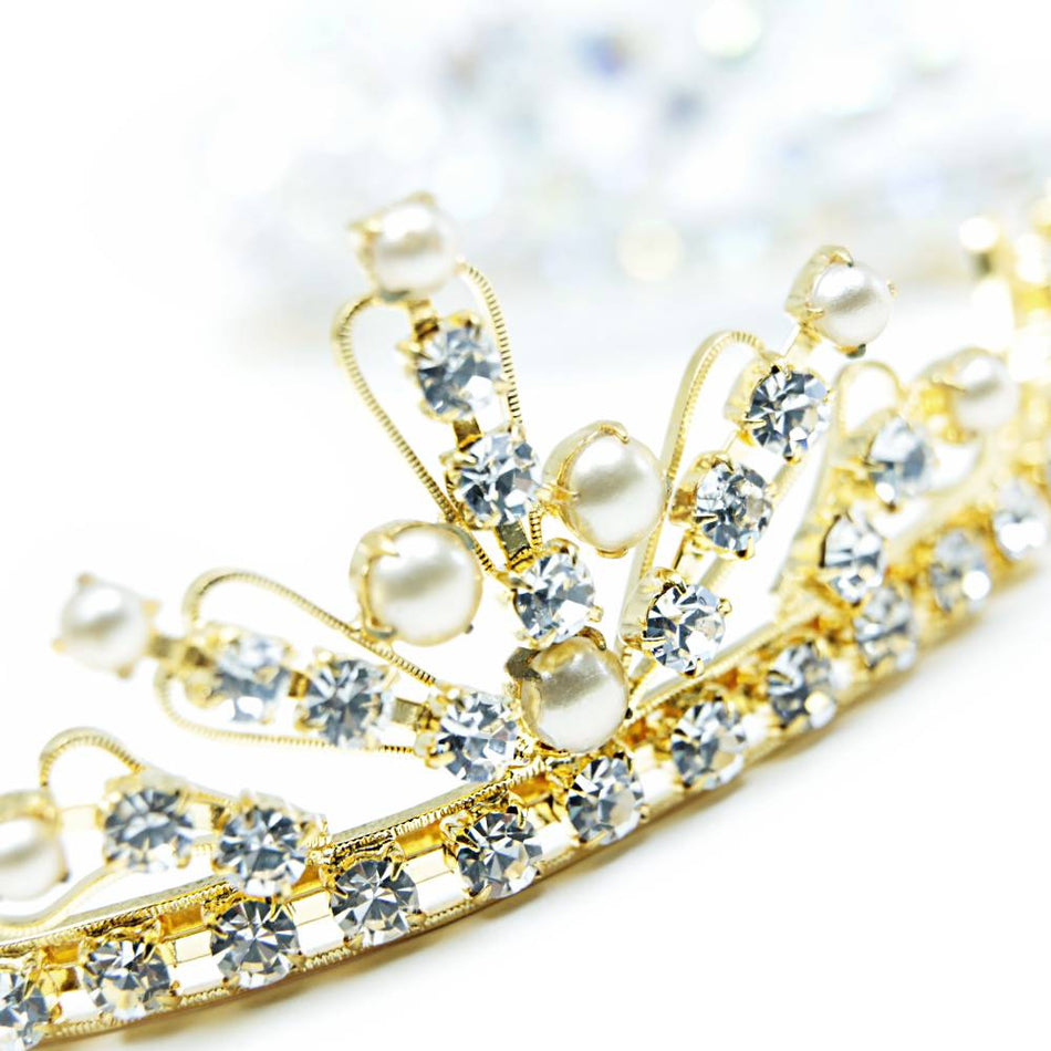 Harriet Tiara Preciosa Crystals