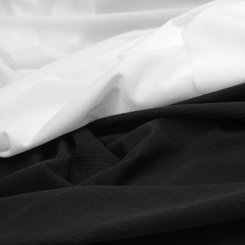 Chlorine-Resistant PBT Stretch Liner Fabric