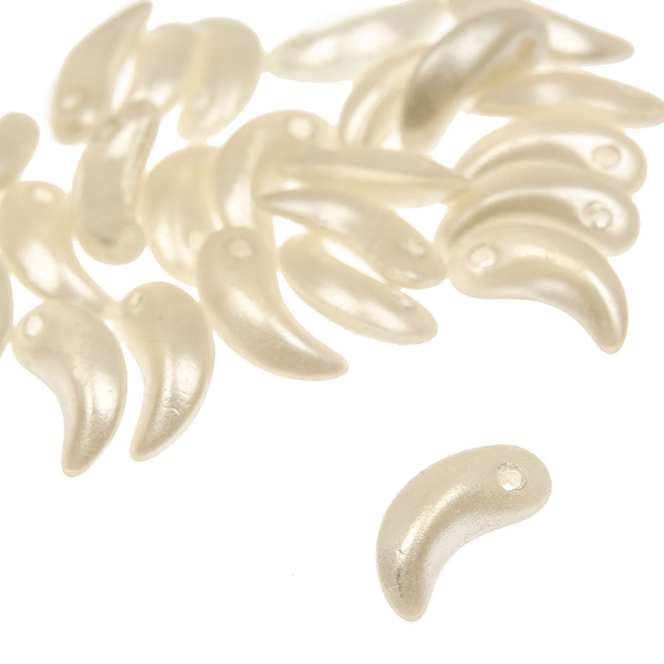 Teardrop Pearl Beads - Horizontal Drilled - 8x5mm (24 Pack)